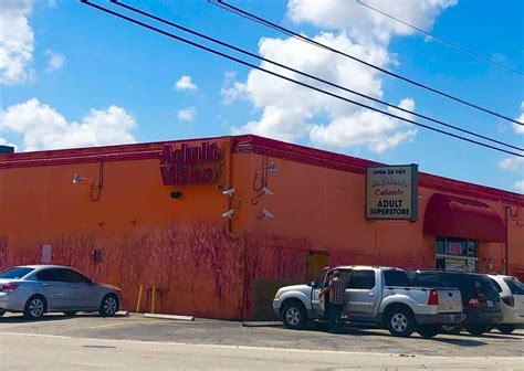 adult store hialeah